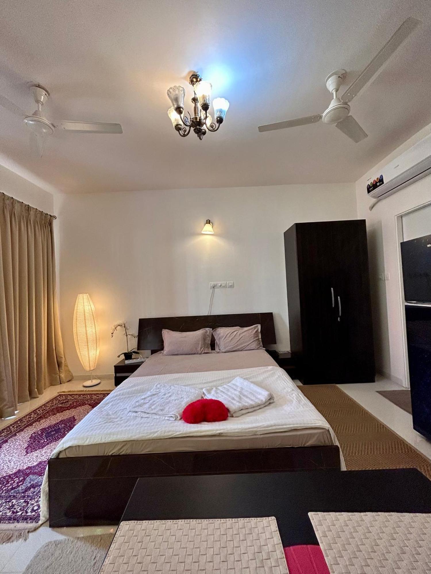 Good Stay Pool View Stylish Studio Apartment,6Km From Airport, 307 Dabolim Dış mekan fotoğraf